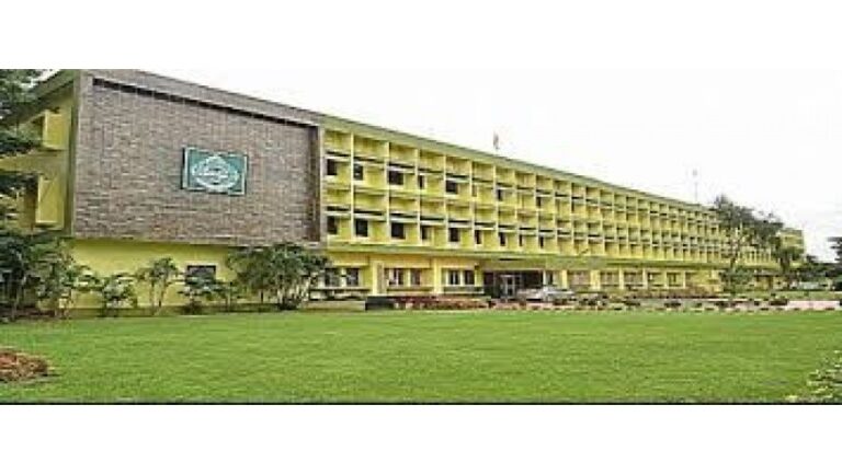 ଓୟୁଏଟି  ମହିଳା ପ୍ରଫେସରଙ୍କ ଆତ୍ମହତ୍ୟା