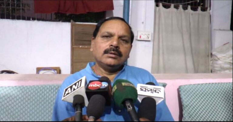 ଗିରଫ ହୋଇଥିବା ଦେବଗଡ଼ ବିଧାୟକ ସୁବାସ ପାଣିଗ୍ରାହୀ ଅସୁସ୍ଥ